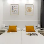 236 - Ab Poble Sec Montjuic Апартаменты *
