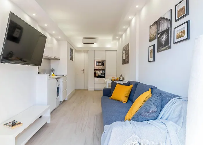 236 - Ab Poble Sec Montjuic * ברצלונה