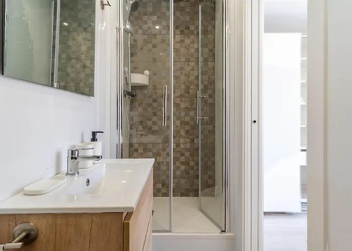 236 - Ab Poble Sec Montjuic דירה *